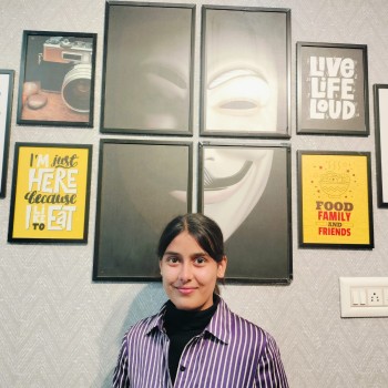 Aysha khan